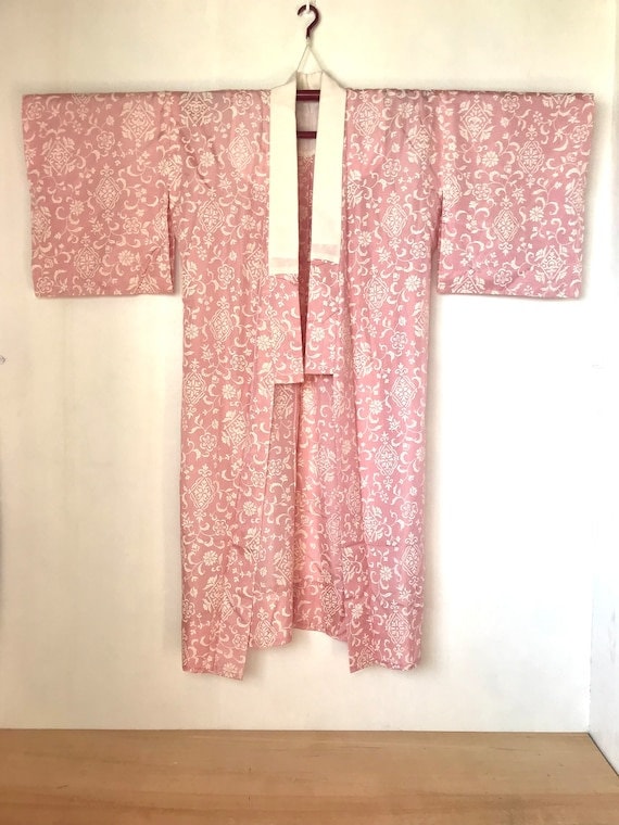 [希少本]Die schönsten Kimonos Buy METALLI GIORNO RUFFLE KIMONO | Johnny Was