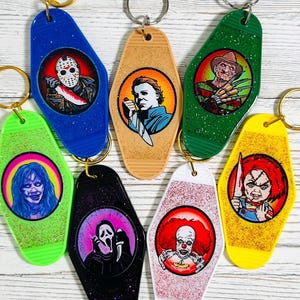Horror UV Resin Keychains|Glitter+uvDTF Design|Ghostface|Freddy Krueger|Michael Myers|Jason|Chucky|Pennywise|The exorcist|