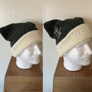 Gorro navideño con orejas de gato hecho a mano (con opciones de accesorios) - Verde y blanco