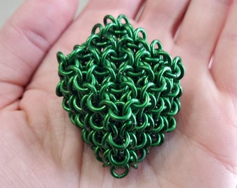 Jelly Cube - Kelly Green Aluminum - Chainmail Fidget - Square Metal Ornament