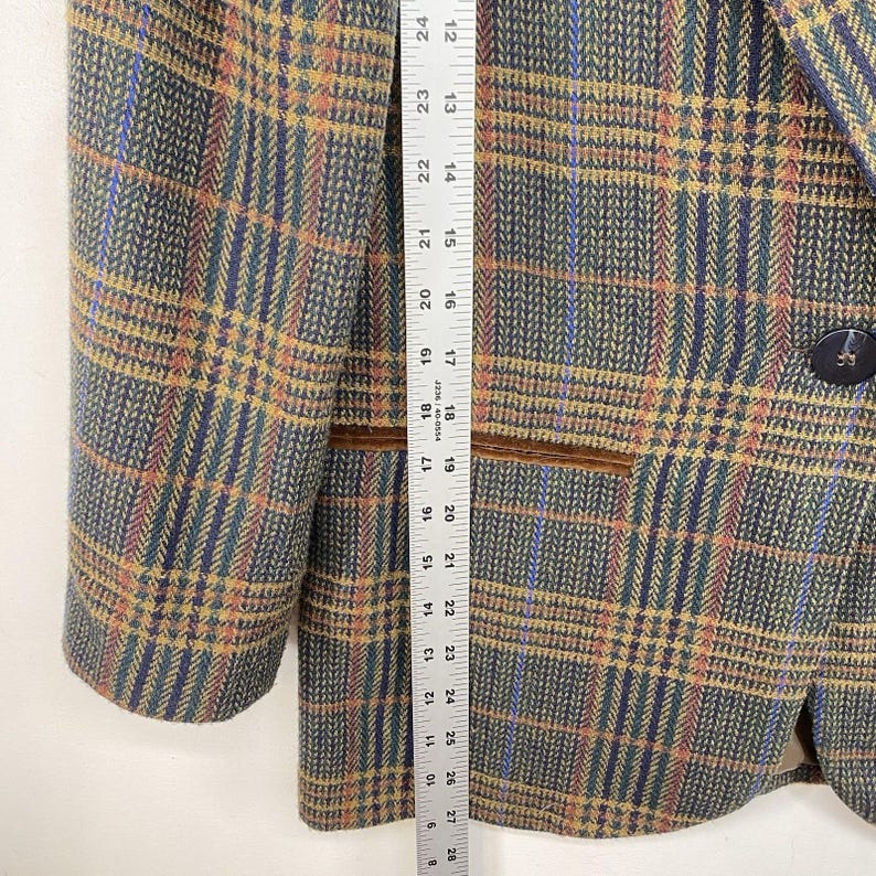 Vintage Women's Blazer Size 8 Petite Plaid Velvet Collar Preppy Classic Office image 5