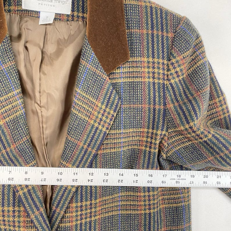Vintage Women's Blazer Size 8 Petite Plaid Velvet Collar Preppy Classic Office image 4