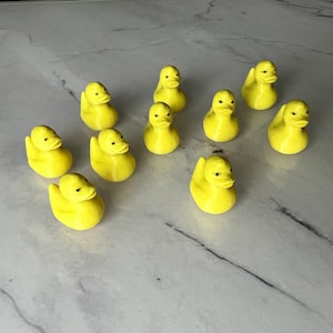 Mini ducks - Cruise Ducks Mini - pack of 10, 20 or 30 small 2cm 3D Printed rubber Ducks, Small miniature rubber ducks, tiny rubber ducks