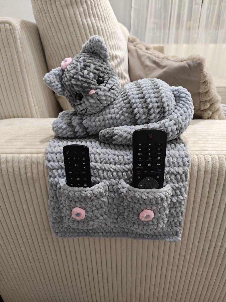 Sleeping Cat Sofa Arm Organizer & Remote Holder, Snorri the Cat Arm Rest Crochet Pattern – Low-Sew Amigurumi Crochet Gift for Cat Lovers image 16