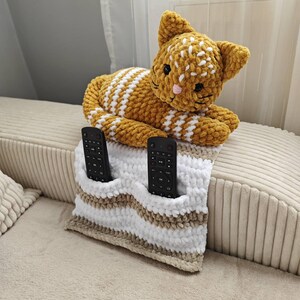 Sleeping Cat Sofa Arm Organizer & Remote Holder, Snorri the Cat Arm Rest Crochet Pattern – Low-Sew Amigurumi Crochet Gift for Cat Lovers image 18