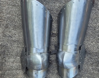 Polished leg protection