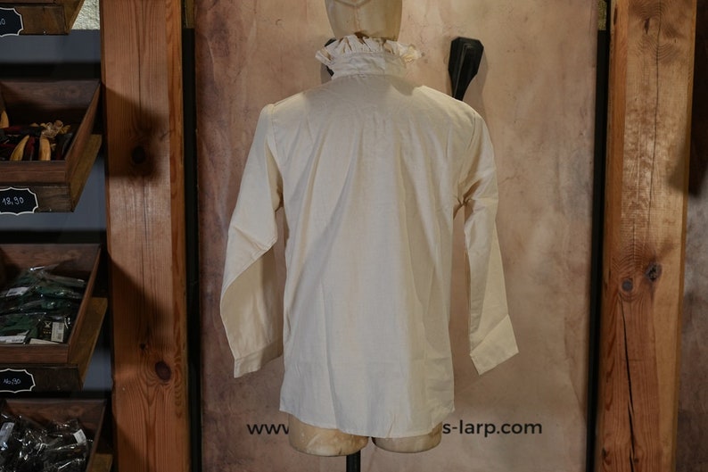 Landsknecht's Shirt Imperialis Nature image 4