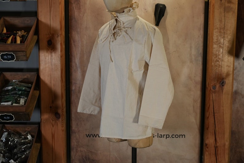 Landsknecht's Shirt Imperialis Nature image 3