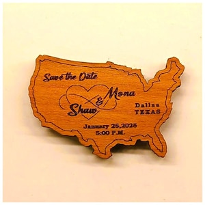 USA Country Personalized Wooden Magnet | Save the Date Gift | Orange Varnished Beech Wood | Wedding Invitation Alternative