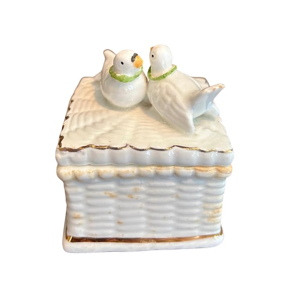 Vintage Dove Trinket Box: Porcelain Lovebirds, Gold Trim