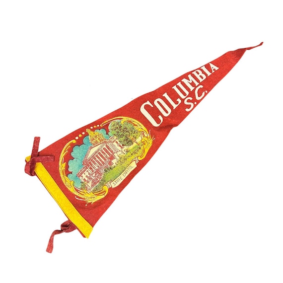 Vintage 'Columbia, S.C.' Wool Felt Red Souvenir Pennant w/Statehouse
