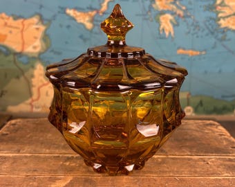 Vintage Amber Honey Footed Bowl / Candy Dish - Lidded - 1930s Vintage Depression Glass - Ribbon Pattern - So Lovely!! (EO)