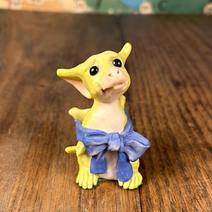 Blue Ribbon Dragon Pocket Dragon- Whimsical World Of Pocket Dragons - 1994 Retired