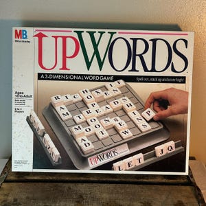 Upwords: A 3-Dimensional Word Game (1988) Milton Bradley Vintage Game COMPLETE SET