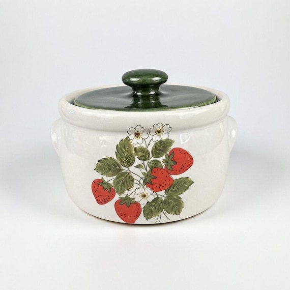 Vintage McCoy Strawberry Casserole Dish – 2 Quart Bean Pot with Lid