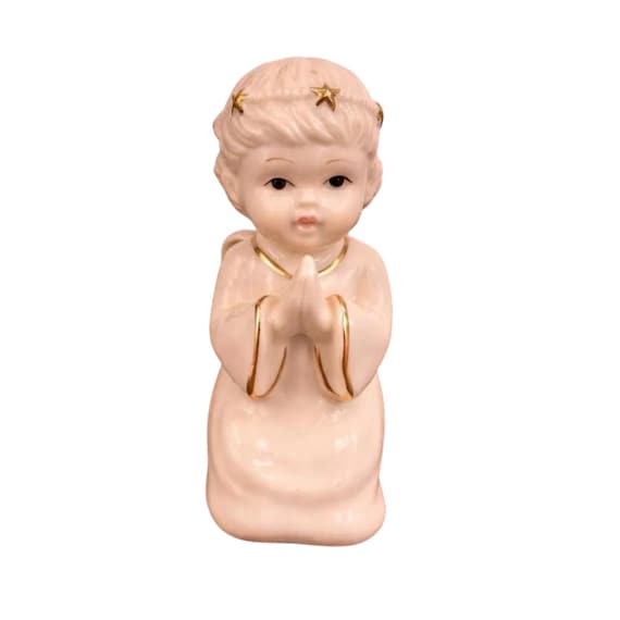 Praying Angel Figurine: Kneeling Angel Cream with Gold Trim Vintage
