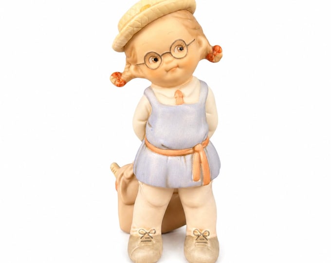 Enesco Wot’s All This Talk About Love Figurine 1994 Memories of Yesterday Attwell