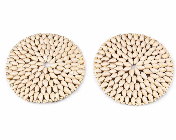 Vintage 1970s Pair Cowrie Round Shell Trivet Hot Plate, Boho, HIppie -Set of 2