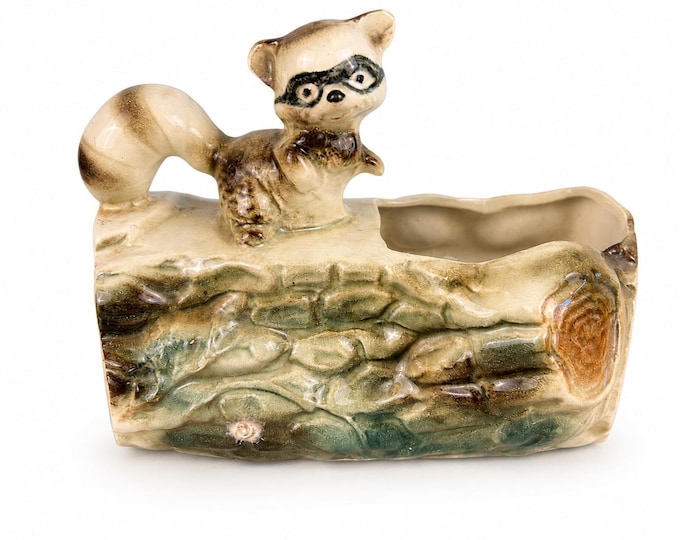 Vintage Brush McCoy Raccoon Planter, 1950s Ceramic Log Planter, Kitschy Woodland Decor