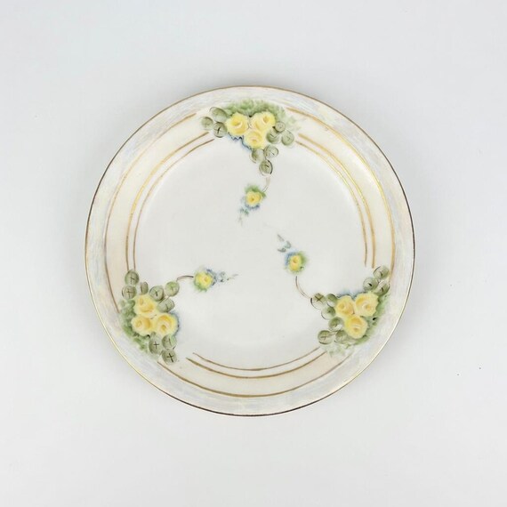 Antique Bavarian Porcelain Plate – Hand-Painted Yellow Roses, Gold Trim (6 3/4")