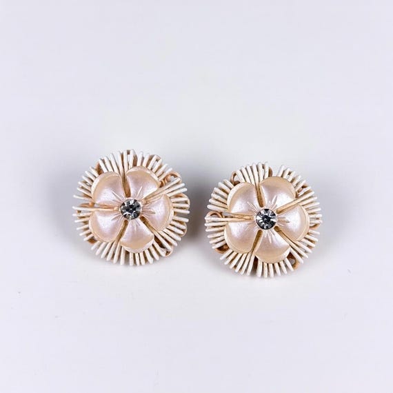 1950s Cream Floral Clip-On Earrings – Faux Diamond Rhinestone Centers – Mid Century Costume Jewelry
