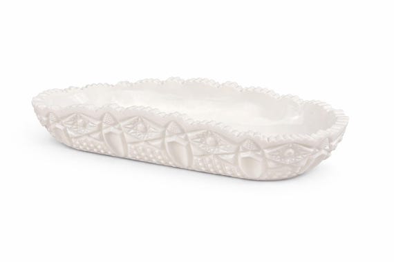 Vintage Milk Glass Celery Dish – L.E. Smith Quintec Sawtooth Edge Relish Tray