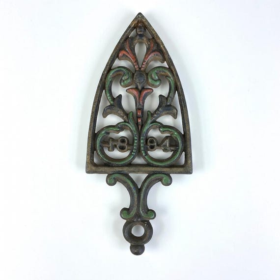 Vintage Wilton Cast Iron Trivet, Spade Shape Scroll Design, 1894 Farmhouse Decor