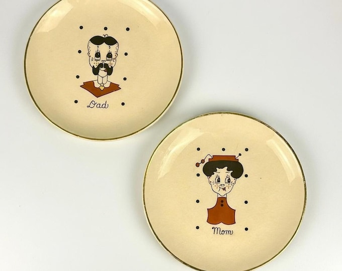 Vintage 50s Mom & Dad Plates: 22k Gold Rim Decorative Set