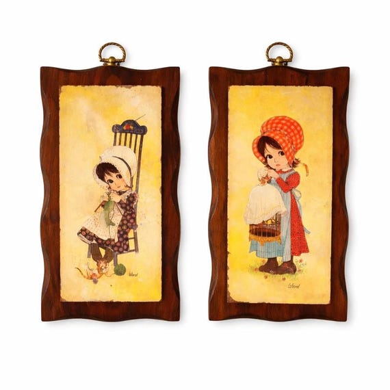 Vintage Big Eye Bonnet Girls Lithograph Prints – APCO Wood Plaque Pair