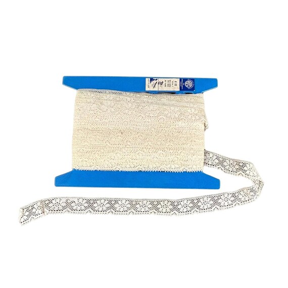 VTG Lady in Lace Cotton Nylon Lace Trim - Many Yards - The American Fabrics Company