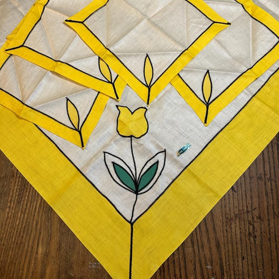 Vintage Linen Tablecloth Set: Yellow Tulip, 4 Napkins, 30" Square