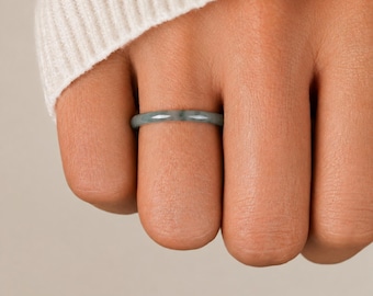 Natural Jade Ring, Green Stackable Gemstone Ring, Protection Gift, Everyday Stone Jewelry for Women