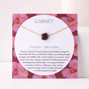 Collar de granate, regalo de joyería con piedra natal de enero, collar de cristal crudo para energía de conexión a tierra.