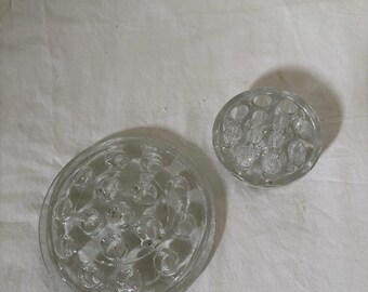 Juego de 2 soportes de cristal transparente para flores y arreglos florales - 5 1/4 pulgadas y 3 pulgadas de diámetro