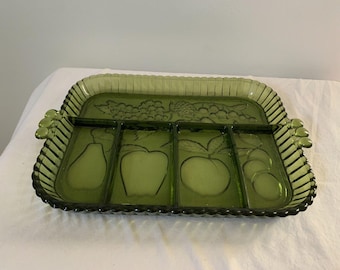 Plato para servir frutas y aperitivos de 5 compartimentos, de cristal vintage Indiana Glass, color verde oliva, de la década de 1970, 13x9 pulgadas.