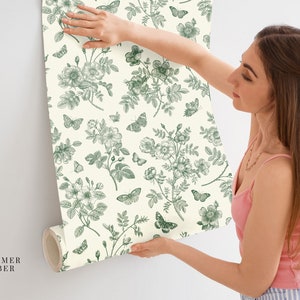 Butterfly & Flower Green Pattern Wallpaper | Wall Decor | Home ...