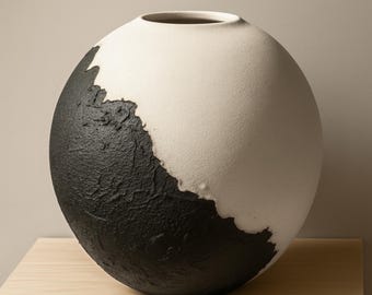 Wabi Sabi Neutral Toned Vase –  Earthy Art Object, Sculptural Japandi Decor, Modern Rustic Centerpiece