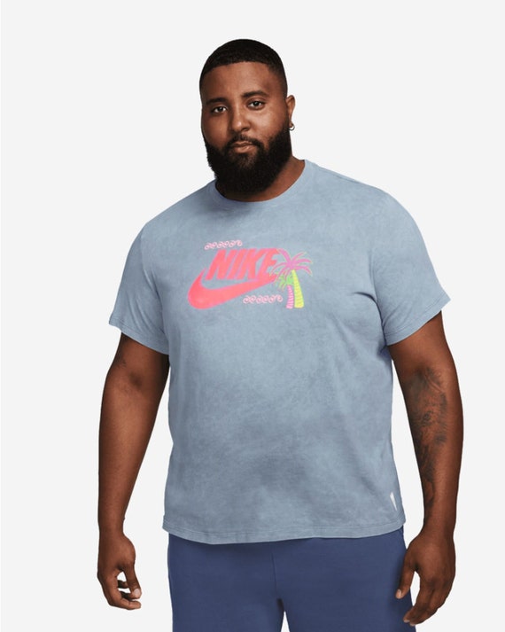 Nike NSW Beach Party T-Shirt Cool Gray size XL, X… - image 1