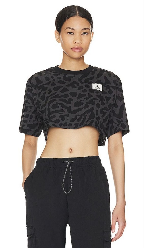 Jordan Graphic Cropped T-Shirt Black/Gray size XS… - image 5