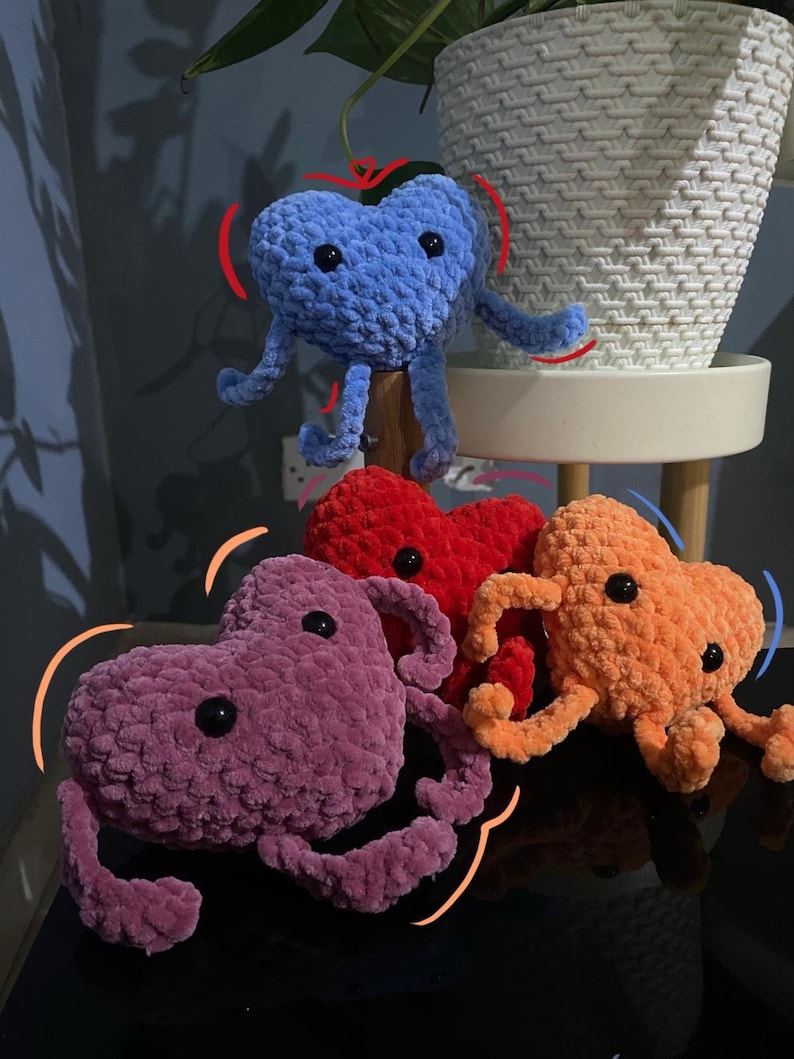 Valentine's Heart Plushie Crochet Pattern - Etsy