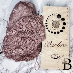 Strick-Werkzeugkasten mit Nadelmaß und Stichzähler-Deckel | Inklusive Lagerung und gratis Strickpflege Karte PDF | US und mm Größen