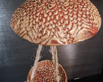 Bird feeder, red, ceramic