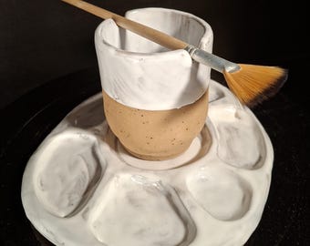 Mixing palette with water bowl, hand-thrown, white