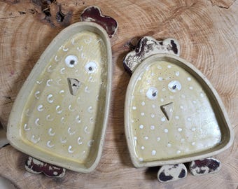 Children's plate chicken, hand-thrown