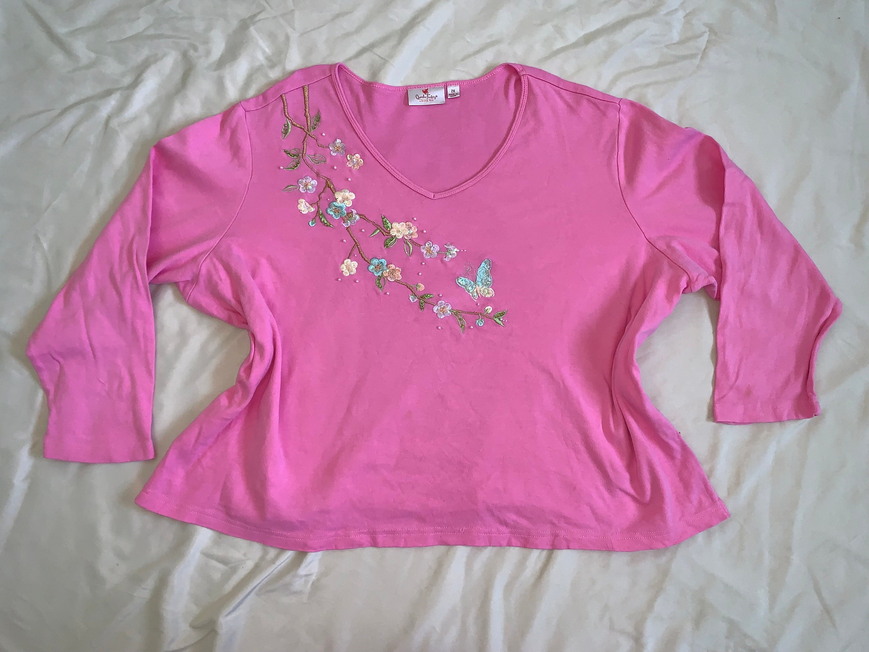Vintage 00s Quacker Factory V Neck Shirt w Embroidered Flowers Butterfly Pearls Spring Summer Florals Pastels Glam Y2K