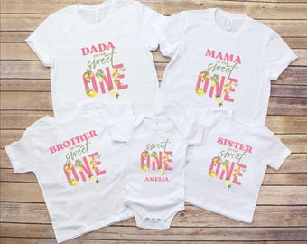 Camisetas familiares personalizadas para el primer cumpleaños con temática de limón: Conjunto para la fiesta de cumpleaños número uno con temática cítrica.