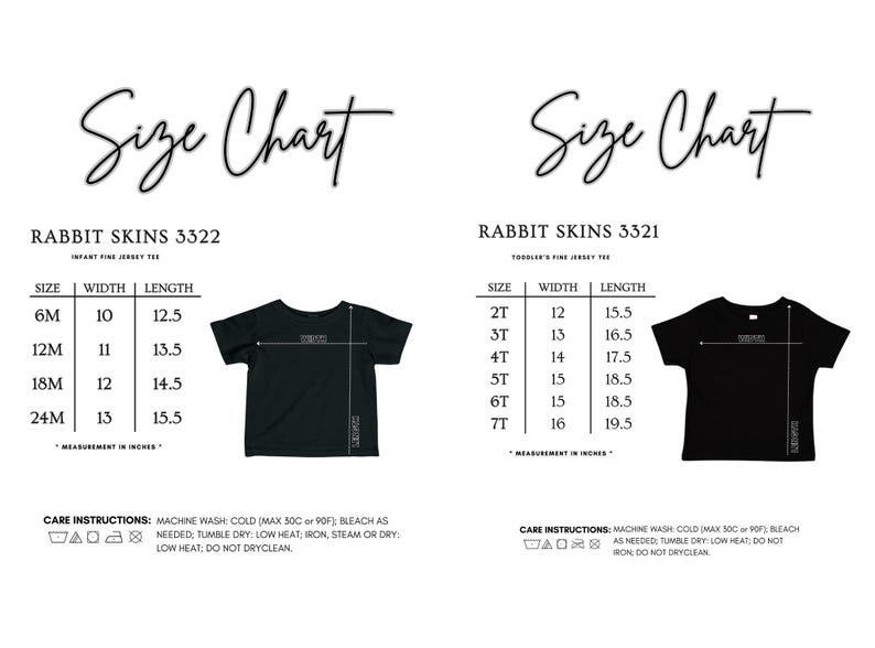 Puede incluir: Una tabla de tallas para camisetas Rabbit Skins 3322 de beb&eacute; y 3321 de ni&ntilde;o peque&ntilde;o. La tabla muestra medidas de ancho y largo en pulgadas para las tallas de 6M a 24M y de 2T a 7T, junto con instrucciones de cuidado para lavado y secado.