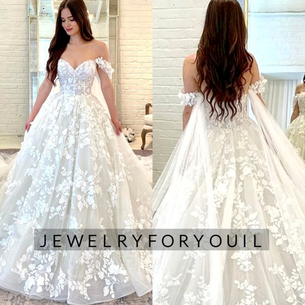 Off the Shoulder Lace Wedding Dresses Appliques 3D Flowers Bridal Dress Sweetheart Wedding Gowns with Long Train