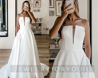 Satin A-Line Floor-Length Wedding Dresses With Overskirt Train V-Neck Sleeveless Custom Made Wedding Bridal Gowns