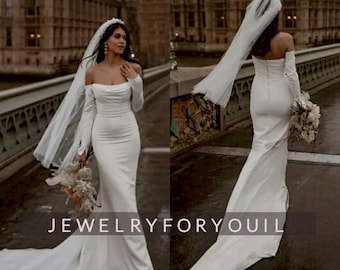 Custom Made Elegant Satin Off Shoulder Long Sleeve Wedding Dress with Long Train Mermaid Bridal Wedding Gowns